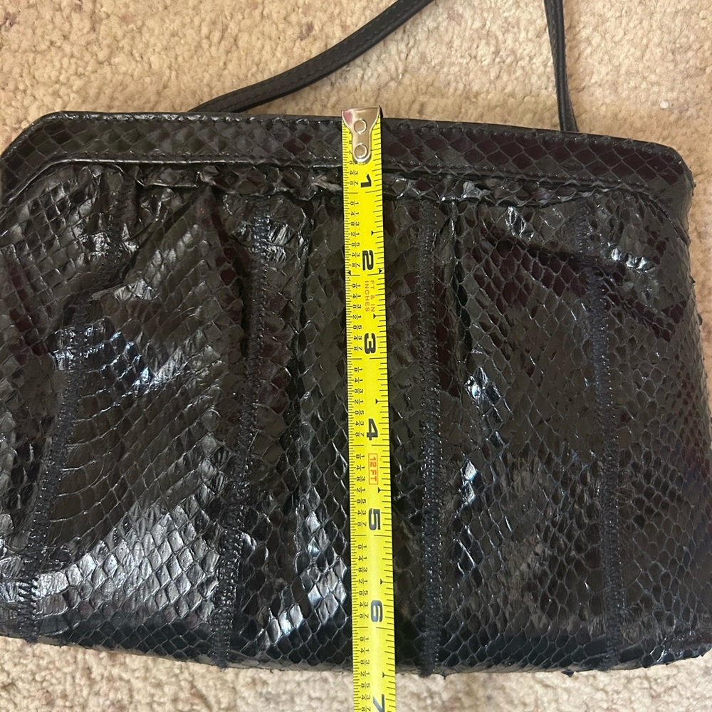 Morgan Taylor leather snakeskin black crossbody purse- vintage - Picture 17 of 17